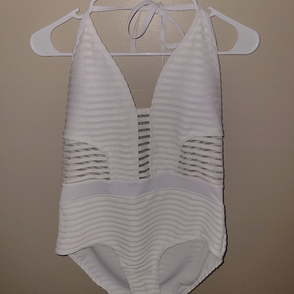 HALTER LADDER CUTOUT WHITE ONE PIECE SWIMWEAR - Picture 4 of 5